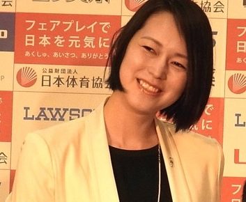 「めっちゃ贅沢～♡♡♡」大山加奈さん、スポーツトレーナーの旦那さんから治療を受け放題！
