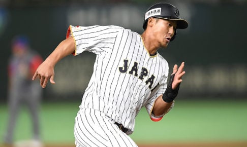 中田翔、50足ものスニーカーコレクションを公開 