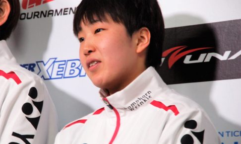 山口茜、自身の手で優勝を掴むも…チームメイトから「もっと喜んで！！」と心配される