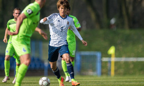 ジュビロ磐田・小川航基のスーツ姿がイケメンすぎる！ファンからも「かっこよすぎ大好き」「モデルみたい」