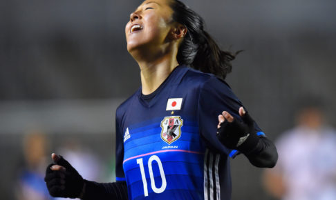 永里優季、「W杯が開幕したということで…」同僚のサプライズに大ウケ 永里優季、「W杯が開幕したということで…」同僚のサプライズに大ウケ