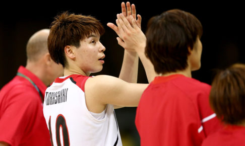 渡嘉敷来夢が紫色にヘアチェンジ　ファンからは「めっちゃ似合ってる」