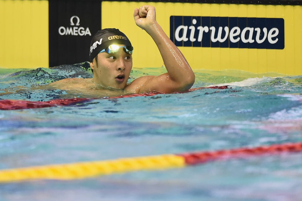 東京五輪まで800日記念！瀬戸大也が選手らで作った「800」の人文字を公開