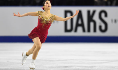 本田真凜、宇野昌磨、高橋大輔ら超豪華スケーター達との“ジョジョ立ち”を公開！