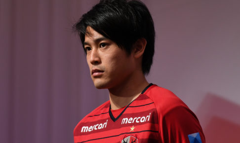 内田篤人、Jリーグ復帰後初アシスト！鹿島公式の"うっちー特集"にファン興奮…「カッコよすぎ！」