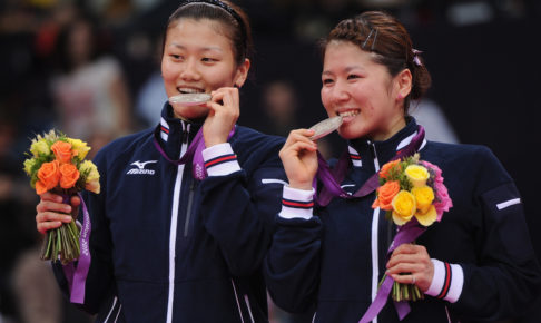 フジカキペア、スマッシュを決めた後は「アジの開き」ポーズ？今後の定番儀式となるか