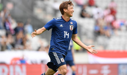 乾貴士、コロンビア戦に気合い十分…勝負のカギを握るサイドでの攻防を制せるか 乾貴士、コロンビア戦に気合い十分…勝負のカギを握るサイドでの攻防を制せるか