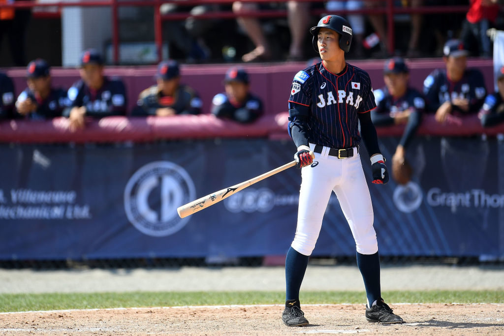 E-girls大好き小園海斗、「Diamond Only」でズムスタ入場！