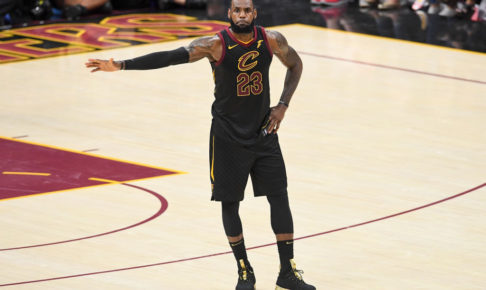 JRスミス、レイカーズ移籍のレブロン・ジェームズにお別れ「ありがとう兄弟」