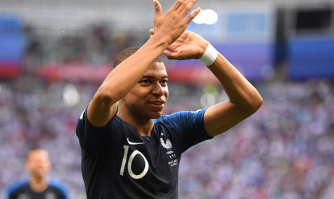 エムバペ(ムバッペ)はメッシ、クリロナとの世代交代を果たせるか エムバペ(ムバッペ)はメッシ、クリロナとの世代交代を果たせるか