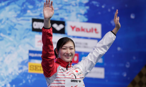 池江璃花子が強すぎる…アジア6冠、メダル8個の記念ショットに驚愕