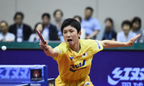 悔しさあらわ…張本智和がユース五輪決勝で敗れて銀メダル｢自分の悔しさが詰まっているのかってくらい重かったです｣