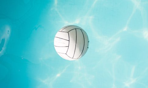 世界一美しいバレーボール選手・サビーナ、お茶目なGIF動画に反響……モデル顔負けのスタイルと美貌は健在