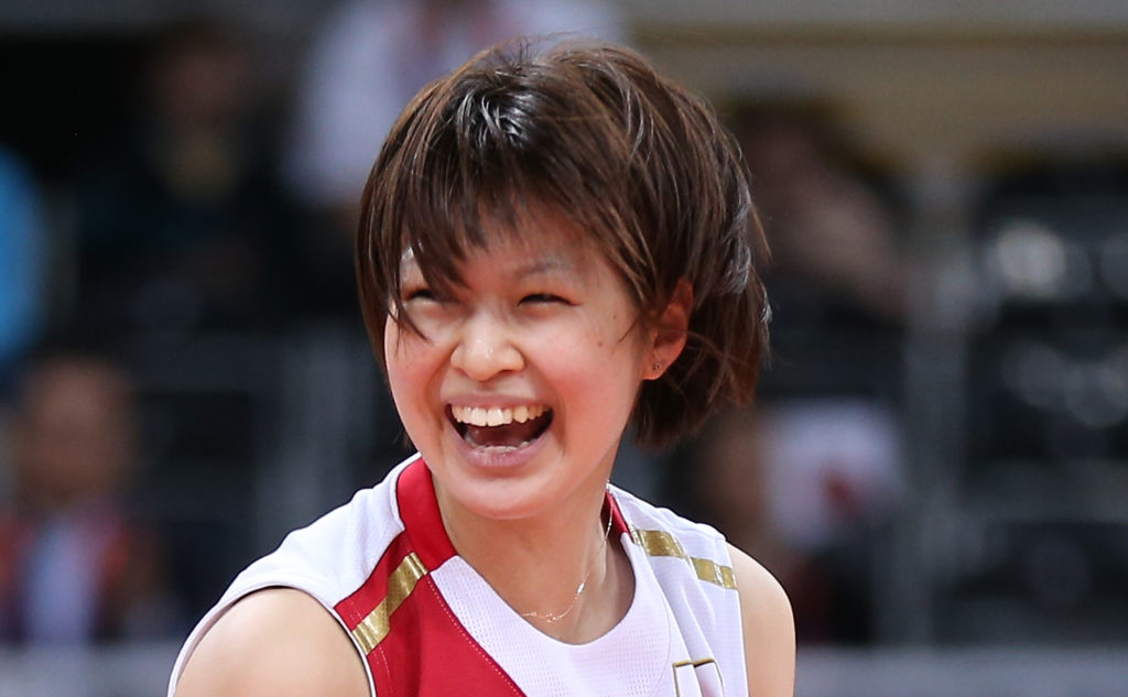木村沙織、愛犬と花見に行くも「お花見したいのは人間だけ」