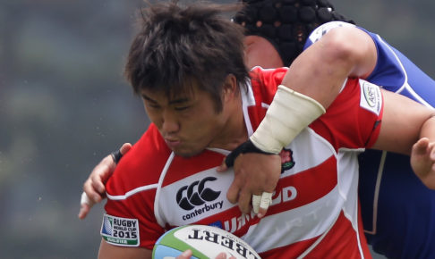 ラグビー真壁伸弥、溢れるポメラニアン愛……森に佇む神々しい「ポルテちゃん」の様子を公開