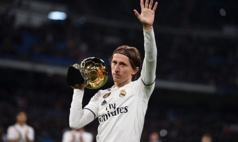 モドリッチの凄さとは、圧倒的な技術力の高さ！柴崎やイニエスタとの比較から解説