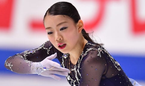 トナカイの紀平梨花とサンタの高橋大輔の2ショットに反響「超絶素敵な2ショットだね!」 トナカイの紀平梨花とサンタの高橋大輔の2ショットに反響「超絶素敵な2ショットだね!」