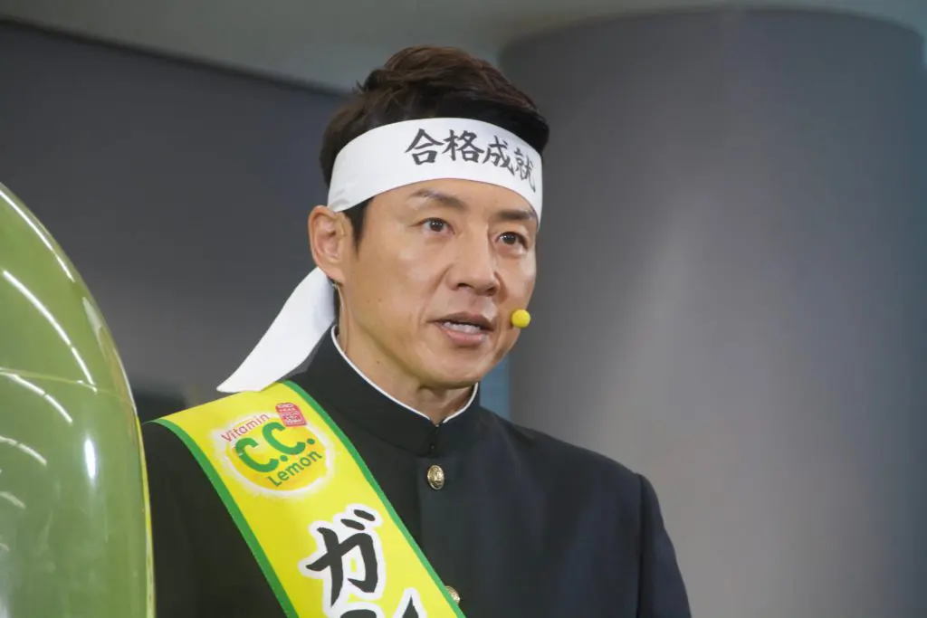 32点　松岡修造　CCレモン　受験合格　大坂なおみ　錦織圭　クリアファイル　森永 松岡修造が受験生を応援！生徒は実物を前に「身長高くてびっくり