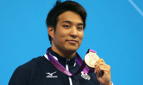 立石諒、髪が伸びてどうすればいいか分からないと悩む…心配したファンが様々な髪型を提案