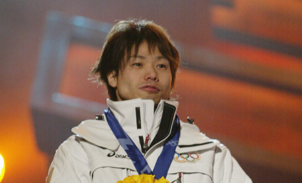 清水宏保ってどんな人？長野五輪で金メダル獲得の日本初のプロスケーター 画像