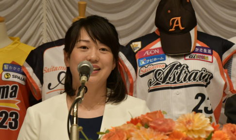 「ヤクルト川端の妹」という看板を背負い続けた川端友紀　女子プロ野球から引退を決めたわけ