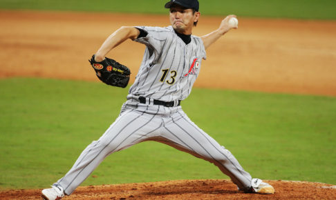 引退試合直前の岩瀬仁紀に山本昌が付き添う…2人の継投を懐かしむファンも