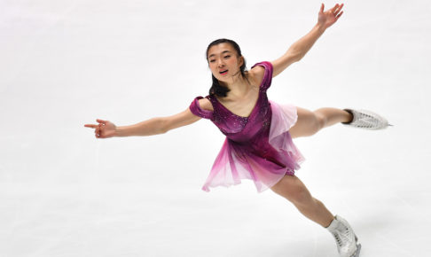 新大型ビジョン一番乗りは坂本花織！？甲子園開幕戦に始球式で登場