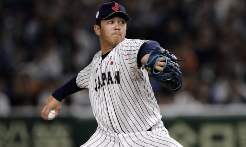 恋愛の質問にも直球回答！山﨑康晃がファンの質問に答える