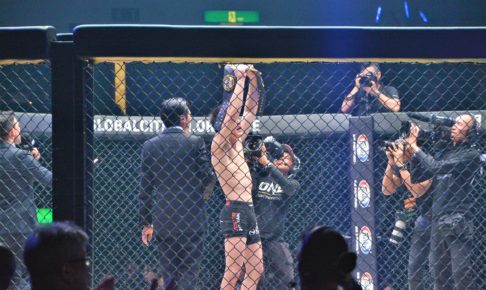 「生きていくのは辛いんですけど、その中に少しだけ…」青木真也が王座奪還後に口にした言葉