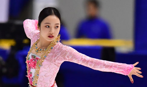 本田真凜、青森山田高校の制服姿をインスタグラム初披露！