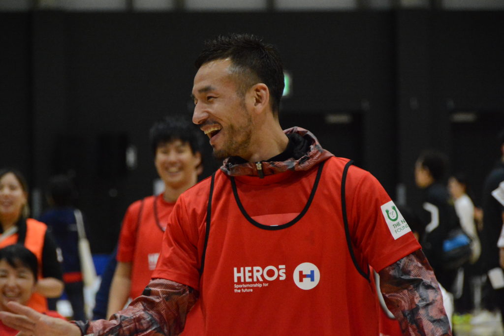 中田英寿らがパラスポーツを体験 「スポーツの力を使って、社会に対してどういうことができるか」