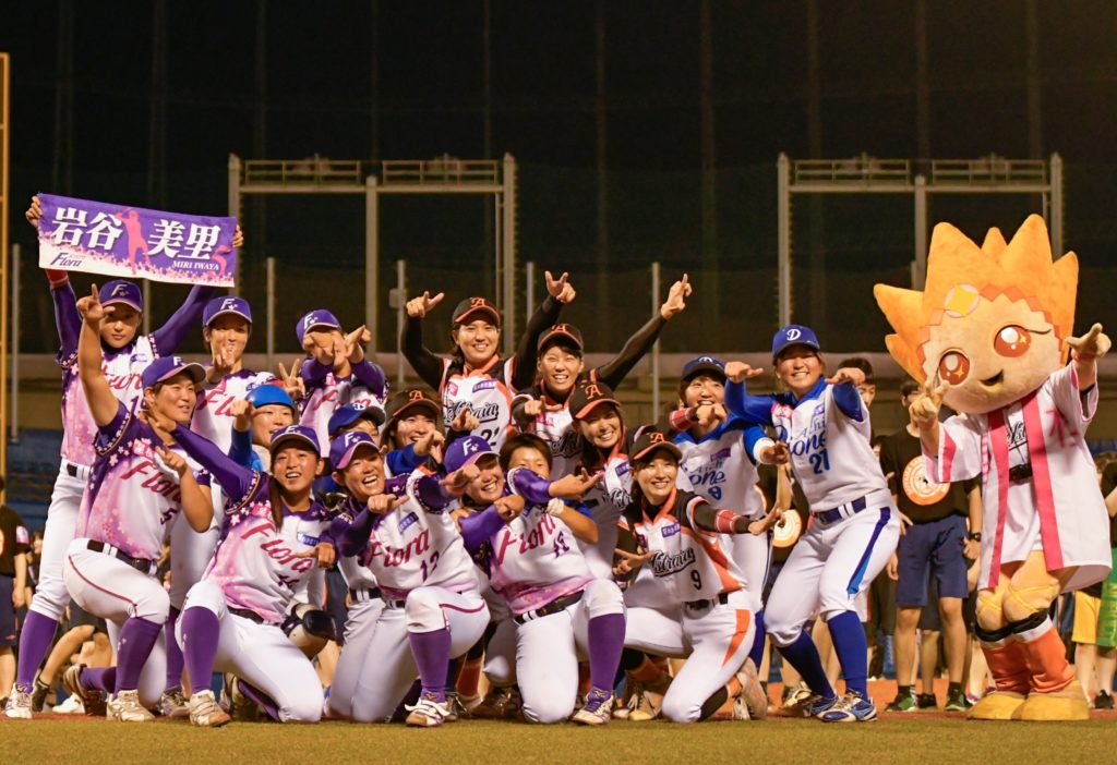 笑顔あふれる“真剣勝負” 女子プロ野球オールスターゲーム2019 笑顔あふれる“真剣勝負” 女子プロ野球オールスターゲーム2019