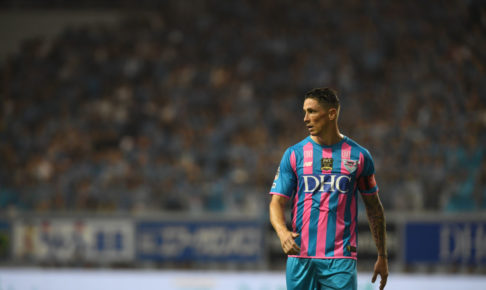 日本中で「#ありがトーレス」 “神の子”フェルナンド・トーレスが現役引退