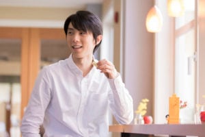 【メイキング写真多数】羽生結弦の演技は「完璧でございます！」　『ガーナエクセレント』新WEB動画が公開