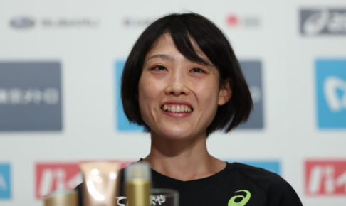 前田穂南、MGC優勝から一夜明け会見　序盤から崩さず「ガツガツ行かないように」