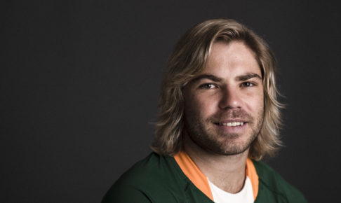 ファフ・デクラークってどんな選手？長いブロンドヘアがトレードマークの「小さな巨人」