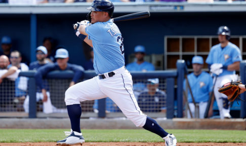 筒香嘉智、オープン戦デビューで1安打1四球　チームメイトは外野守備も評価