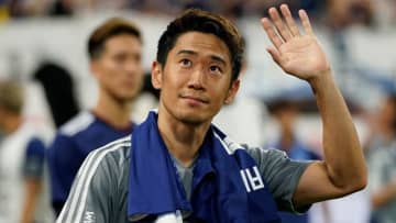 日本代表の香川真司、東南アジアで上半身裸に！そのワケは？