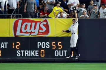 ヤンキースのジャッジ、田中将大を救う超美技　本塁打キャッチで先制点阻止