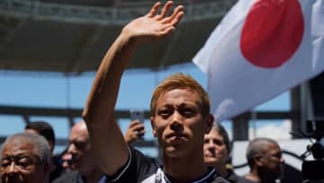 新型コロナで…本田圭佑、待望のブラジルデビュー戦は無観客に