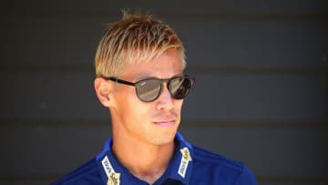 「若い選手はもっとやらんかい！」大活躍の本田圭佑、もはや指導者だ