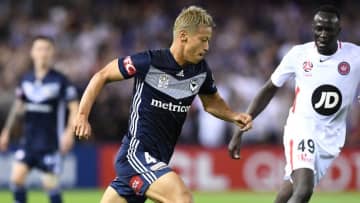 本田圭佑、Aリーグで「スーパーテク」をやる！