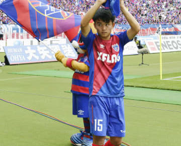 「サッカーコラム」お目当てのチームより目が行ってしまう。それが久保建英