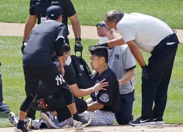 田中将大が本拠地室内で運動