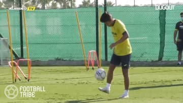ビジャレアルの楽しそうな練習風景…久保建英、モレノとフットテニス