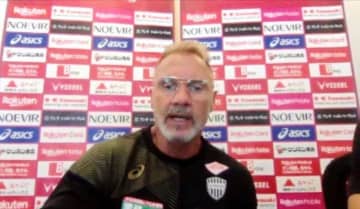 J1神戸・フィンク監督、湘南戦でのイニエスタ出場は「どの程度できるかここでは明かせない」