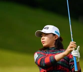 パー5完全攻略の裏に石川遼　“四刀流”のニュー渋野日向子で1年4カ月ぶりVへ好位置