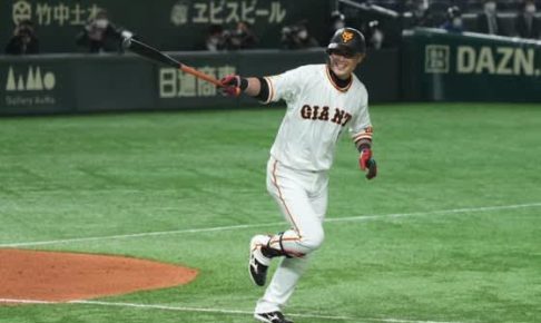 巨人が開幕戦勝利でリーグ3連覇へ好発進　9回代打亀井がサヨナラ本塁打
