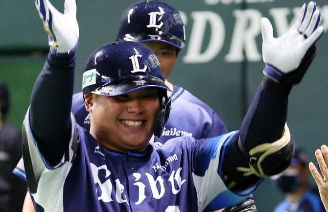 西武先発平井がドラ1渡部に「神です」援護の2ラン効いたチームは5連勝 西武先発平井がドラ1渡部に「神です」援護の2ラン効いたチームは5連勝