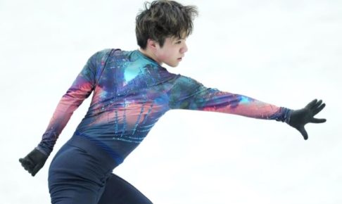 宇野昌磨　ジャンプ乱れSP77.46点　世界国別対抗戦
